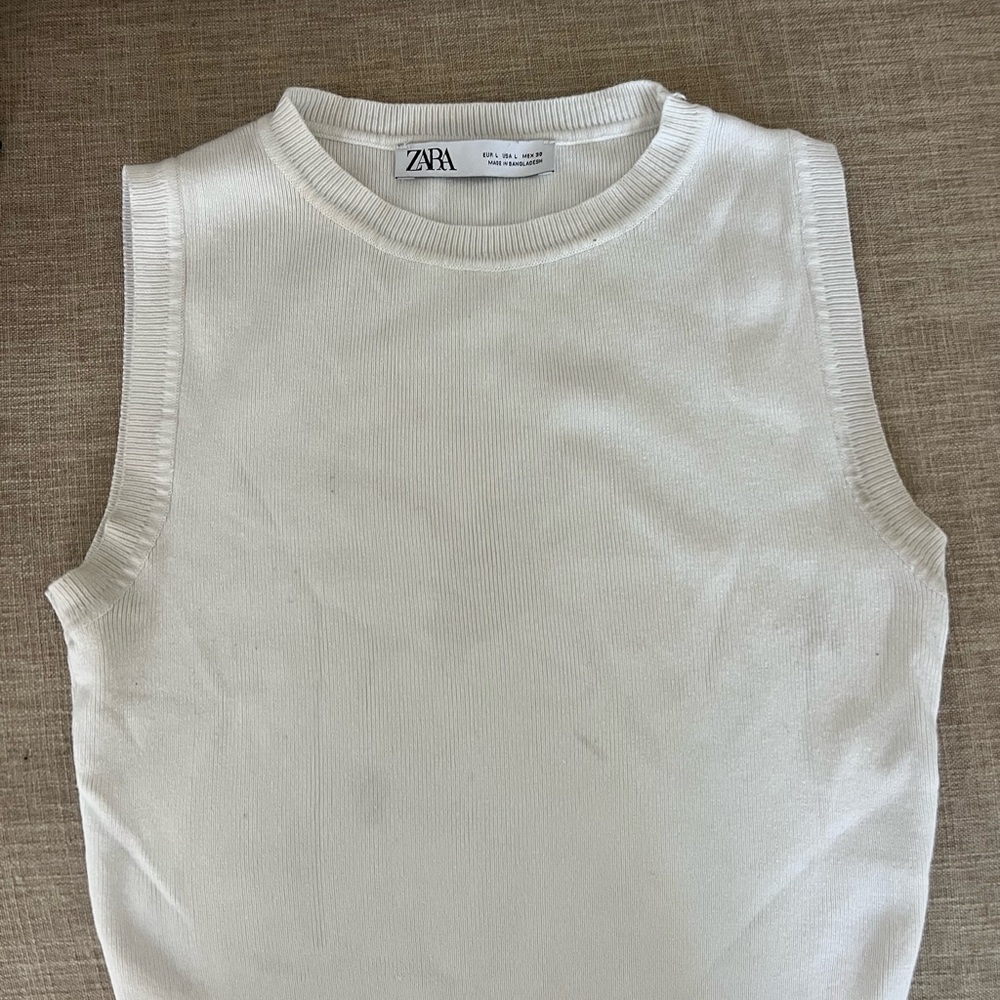 Zara Classic White Knit Top